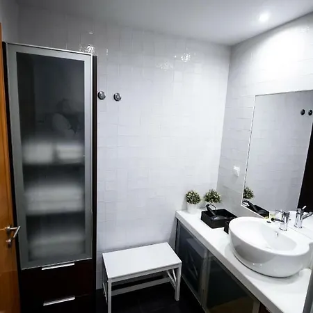 Alemanha266 - Modern Near Beach * Carcavelos (Lisbon)